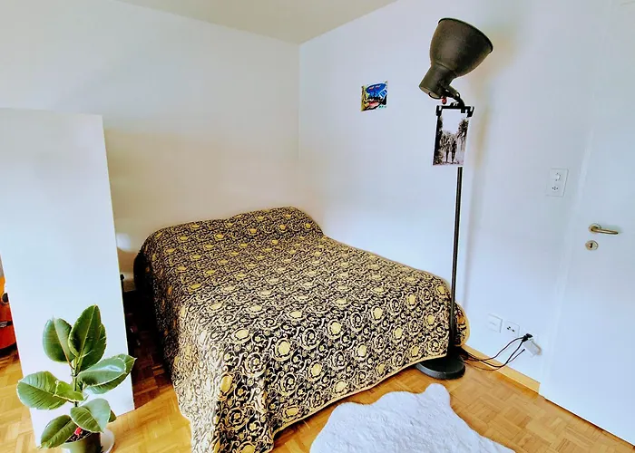 Apartment Lovely Right Next To The Opera And *